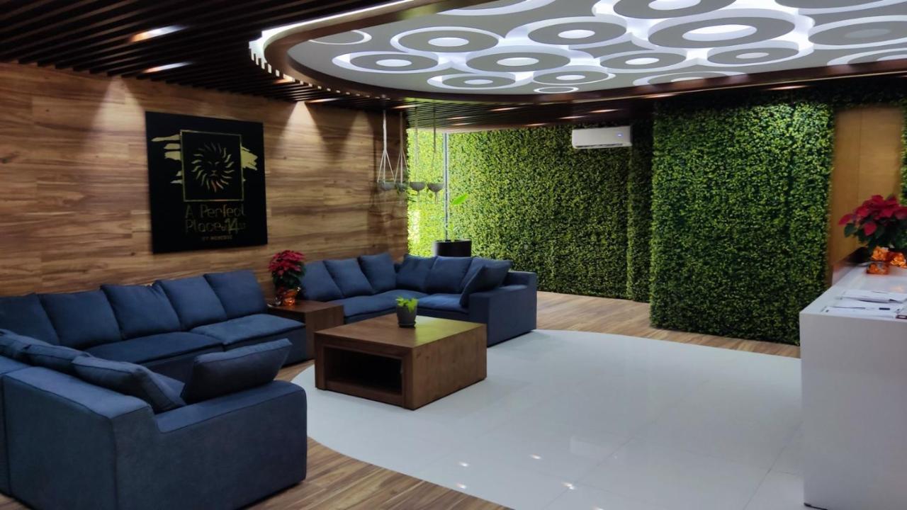 Luxury Suites , Calle 14th Apartment