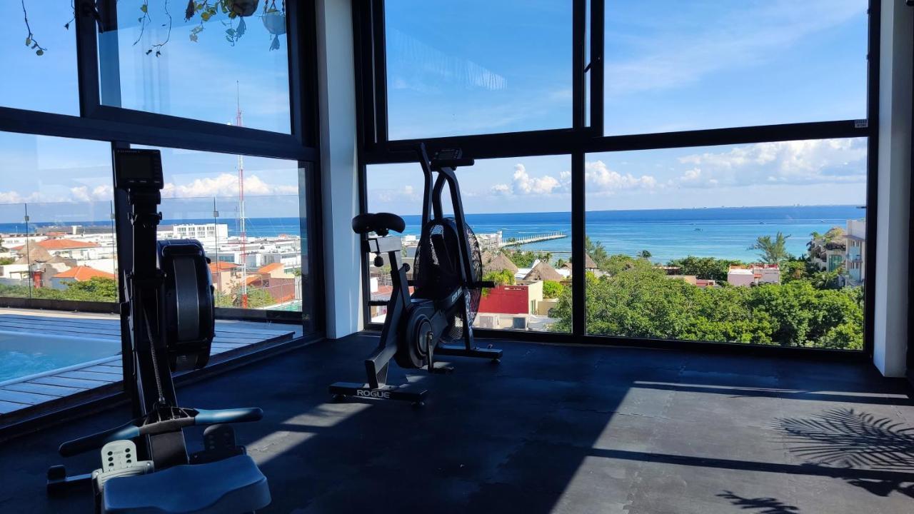 Luxury Suites , Calle 14th *